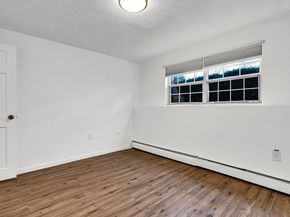 4 Williamsburg Ct 1, Shrewsbury MA 01545