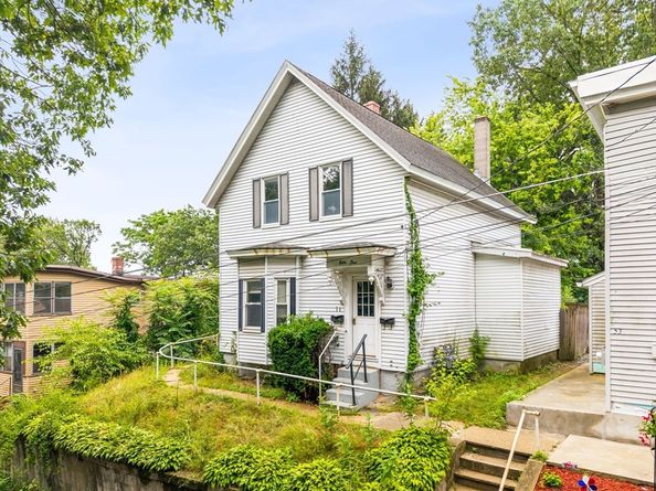 55 Smith Street, Fitchburg MA 01420