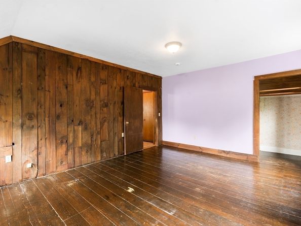 55 Smith Street, Fitchburg MA 01420