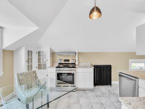 548 High St, Medford MA 02155