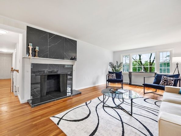 495 Johnson Street, North Andover MA 01845