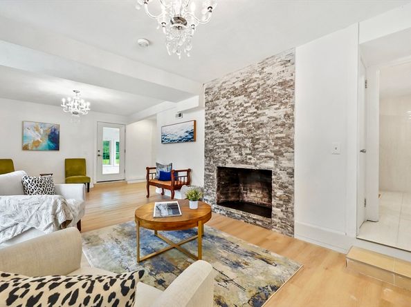495 Johnson Street, North Andover MA 01845