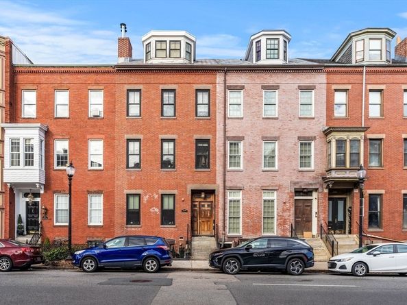 530 E Broadway A, Boston MA 02127