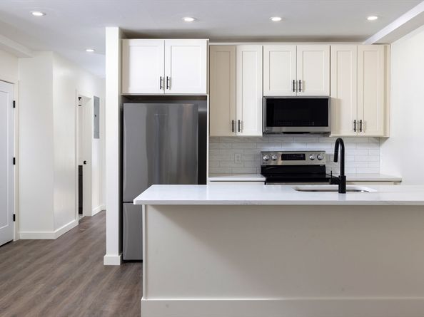 43-45 Blossom Street, Chelsea MA 02150