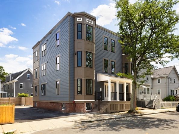 43-45 Blossom Street, Chelsea MA 02150