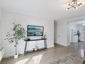 34 Westgate Rd 3, Boston MA 02467