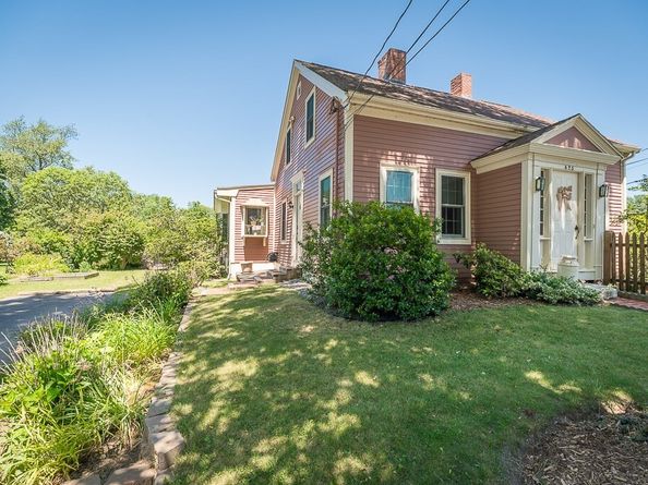 425 Main St, Groveland MA 01834
