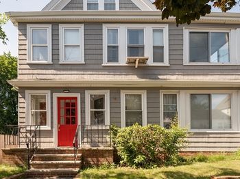 28 Atkins Ave
