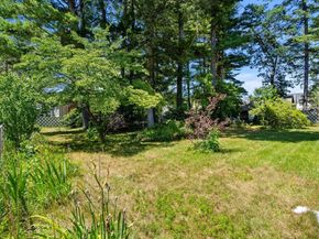 31 Dartmouth Drive, Billerica MA 01821