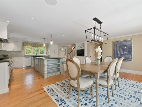 135 Free St, Hingham MA 02043