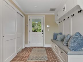 135 Free St, Hingham MA 02043