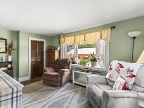 39 Mystic St, Brockton MA 02302
