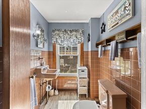 39 Mystic St, Brockton MA 02302