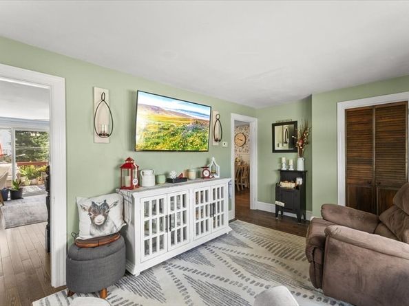39 Mystic St, Brockton MA 02302