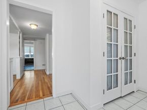 5 Oak St, Weymouth MA 02190