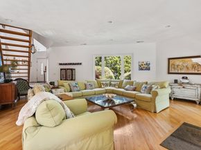 2 Mallard Way, Gloucester MA 01930