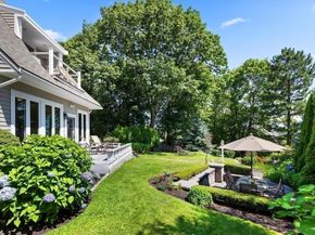 2 Mallard Way, Gloucester MA 01930