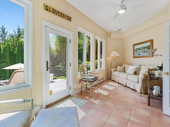2 Mallard Way, Gloucester MA 01930