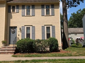 348 Wellman Ave