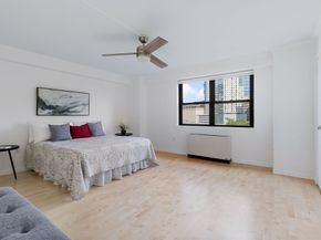 6 Whittier Pl 7E, Boston MA 02114