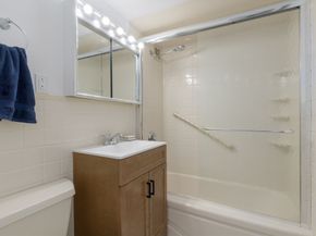 6 Whittier Pl 7E, Boston MA 02114