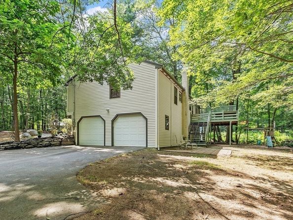 103 Hayward Rd, Acton MA 01720