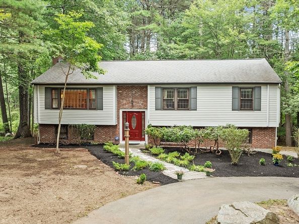103 Hayward Rd, Acton MA 01720