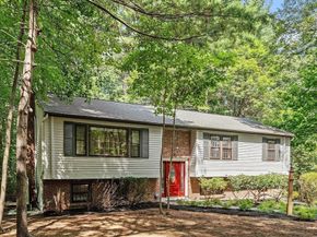 103 Hayward Rd, Acton MA 01720