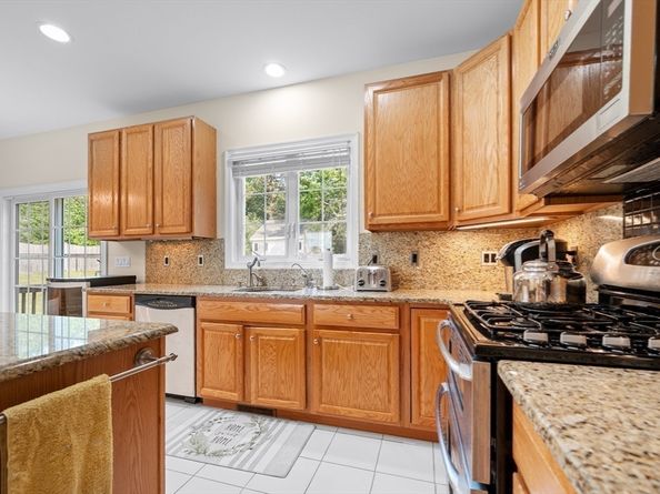 43 Freeman Drive, Plymouth MA 02360