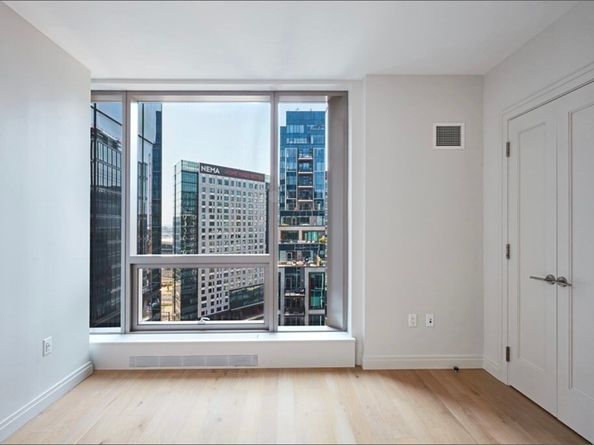 133 Seaport Blvd 807, Boston MA 02210