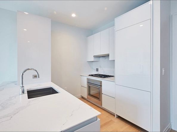 133 Seaport Blvd 807, Boston MA 02210