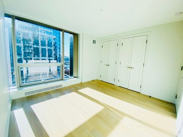 133 Seaport Blvd 807, Boston MA 02210