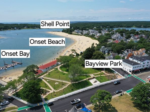 12 Grove St, Wareham MA 02558
