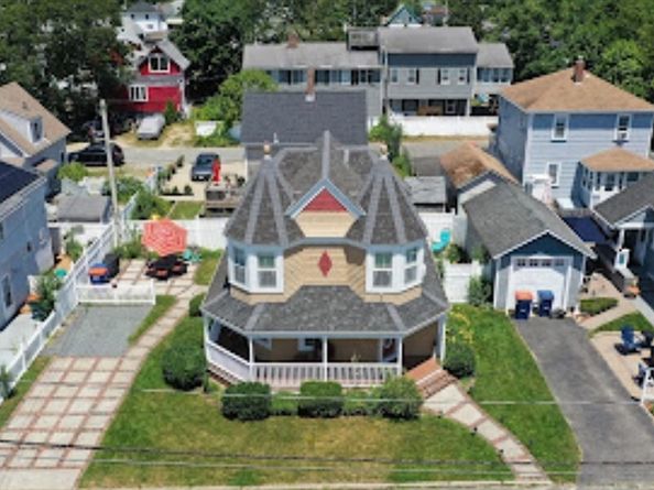12 Grove St, Wareham MA 02558