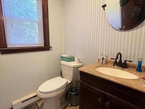 67 Everard St, Worcester MA 01605