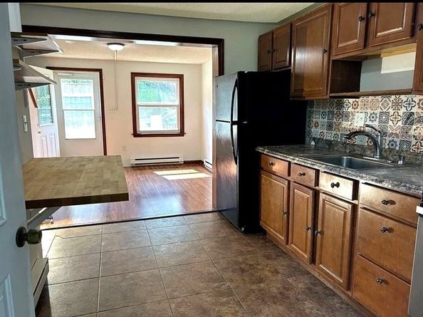 67 Everard St, Worcester MA 01605
