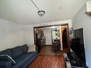 67 Everard St, Worcester MA 01605