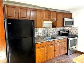 67 Everard St, Worcester MA 01605