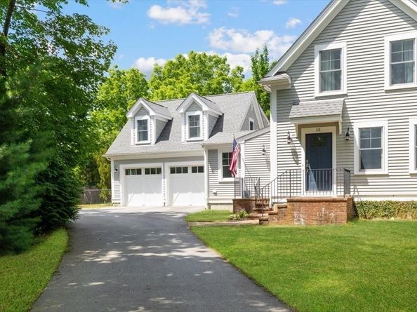 15 Lewis Court, Hingham MA 02043