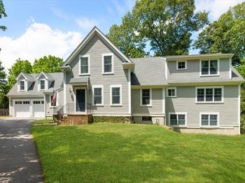 15 Lewis Court