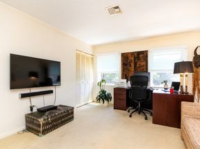 1307 Lagrange 1307, Boston MA 02467