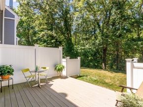 1307 Lagrange 1307, Boston MA 02467