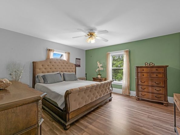 21 Orchard St, Southbridge MA 01550