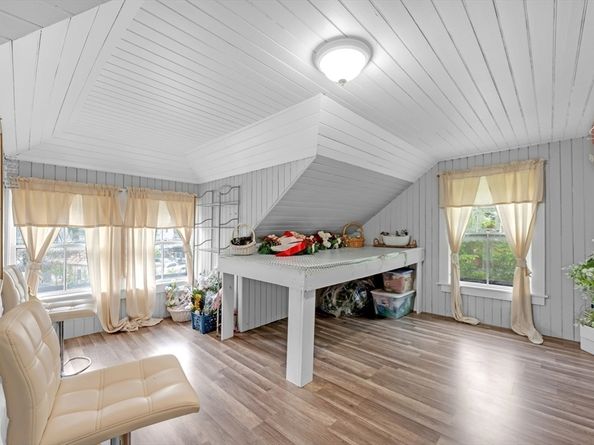 21 Orchard St, Southbridge MA 01550