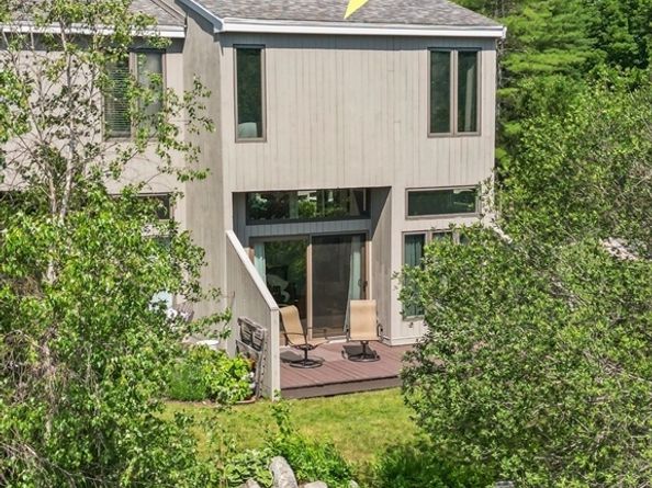 84 Mill Pond 84, North Andover MA 01845
