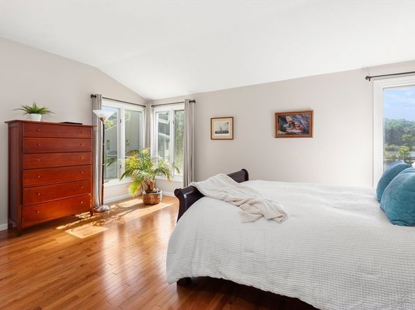 84 Mill Pond 84, North Andover MA 01845