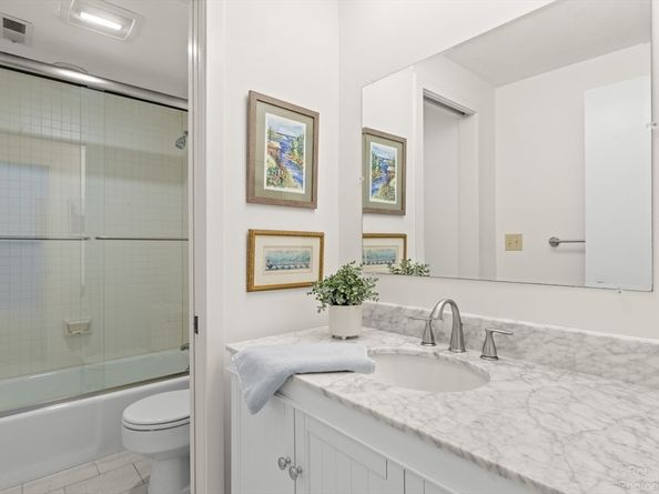 84 Mill Pond 84, North Andover MA 01845