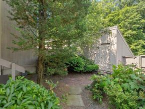 84 Mill Pond 84, North Andover MA 01845