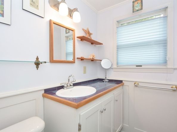53 Concord St, Gloucester MA 01930