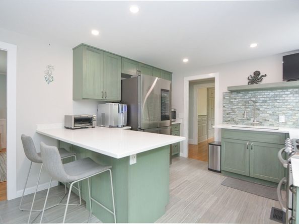 53 Concord St, Gloucester MA 01930